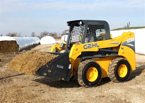 gehl track skid steer fuel usage|how much fuel does a skid steer use.